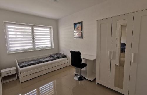 Ansbach Apartment | Neue Bungalow Ferienwohnung