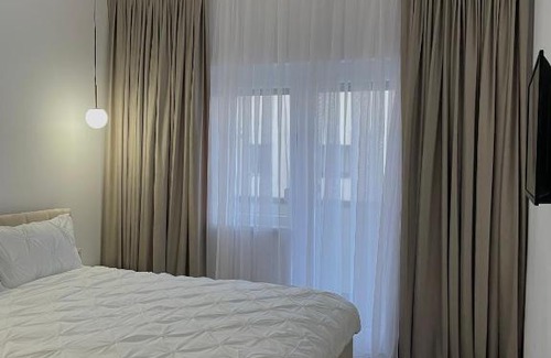 Cisnadie Apartment | Neutral Nest