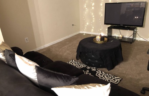 Tougaloo Bed & Breakfast | *NEW* 2 Bdr UNIT