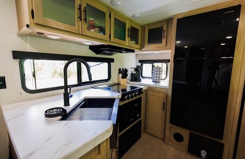 Lincoln House | New 2026 RV / Mountain View / ATVs