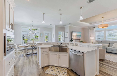 Truckland House | NEW 3 Bed Osprey Bay Home in 55 or older Near Beaches