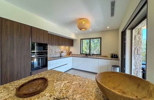 Sainte-Lucie-de-Porto-Vecchio Villa | New 3bed villa with pool in private estate 250m from private beach