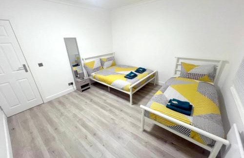 Addiscombe House | NEW 5-bedroom house in Croydon South London