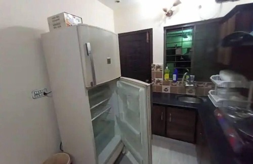 Lahore House | New 5BR Family House at Prime Location of Lahore