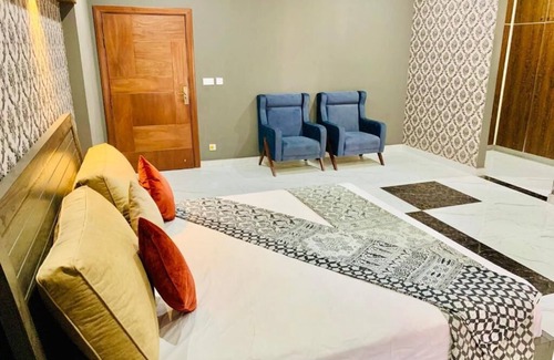 Fatehjang Hotel | New Airport Lodge