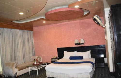 Lahore Hotel | New Al-Safina Hotel