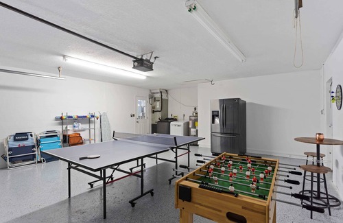 Palma Sola House | New! Amazing Heated Pool, 12 min to Beach & IMG