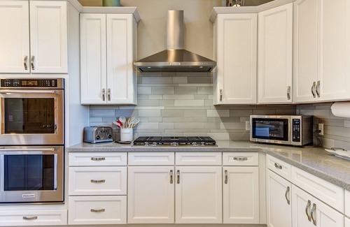 West Sedona House | New Backyard Oasis, Salt Water Pool & Hot Tub! Up Close Red Rock Views