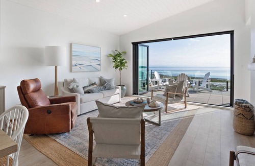 Black Creek Condo | NEW Beachfront Luxury Suite on Saratoga Beach