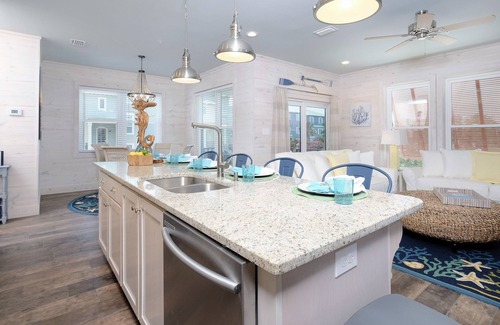 Orange Beach House | New Beachside Cottage 2BR-3BA. Now booking for FALL!