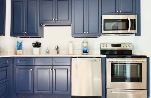 Wells Beach Condo | NEW Beachside Wells Beach Condo with Pool