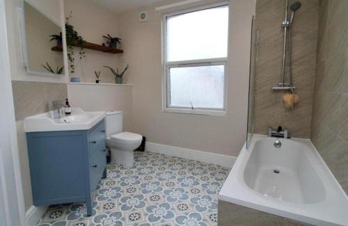 Rugby Apartment | New Bilton House