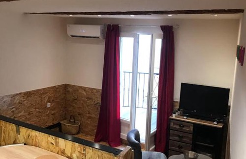 Cite Apartment | New Boat