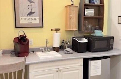 New Buffalo Hotel | New Buffalo Inn & Spa