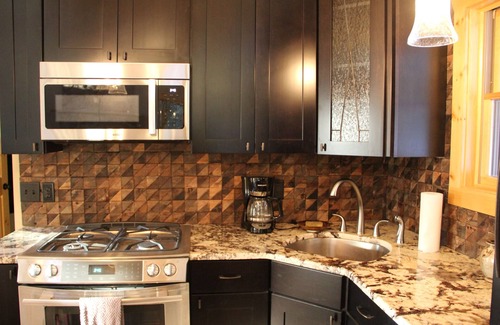 Pond Eddy House | New Catskills/Delaware River /Private Mountain Home/100 from NYC/ski, raft