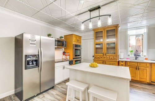 East Allegheny House | New!Central+W/FreeParkin+GYM