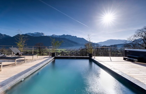 Lathuile Ski Chalet | New Chalet Bamboo