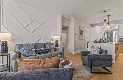 Teepee Town House | NEW！ Chambord by SSR Top View HOT TUB 5BR