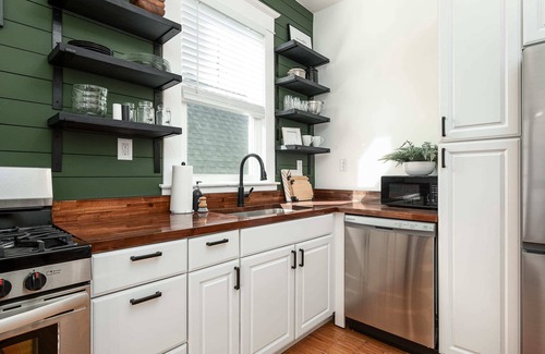 Crescent Hill Apartment | New! Charming City Condo! Walkable & Chic!