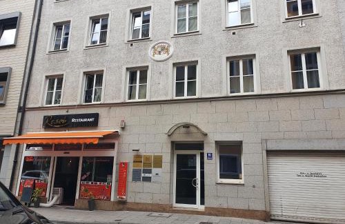 Ludwigsvorstadt-Kliniken Apartment | New City Center Stays 2