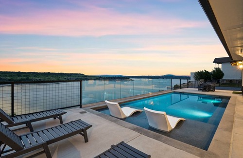 Palo Pinto County House | *New Cliff Haven PK *5 bed/6 bath, Hot tub & Pool