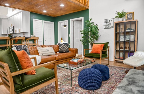 Sugarloaf Ski Chalet | New Construction! 4BR/3BA Chalet+Loft+SPA