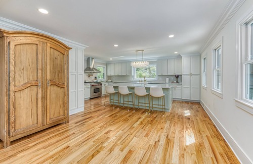Westhampton House | New construction! Family home, spotless, pet free winter or summer oasis