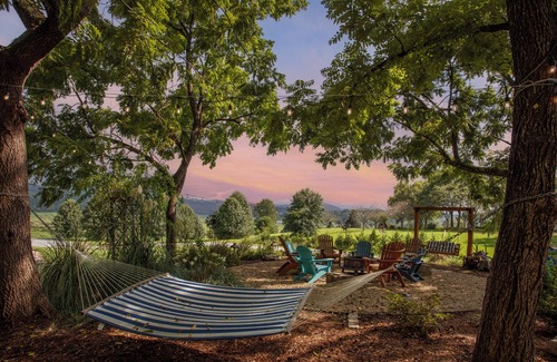 Brevard Cottage | New cottage with Hot Tub, Tiki Bar, Sauna, and Plunge Tub. Million Dollar Views