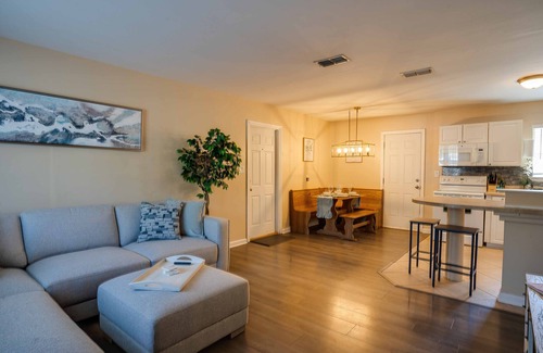 Tallahassee House | New! Cozy, spacious home 5 minutes from FSU and FAMU