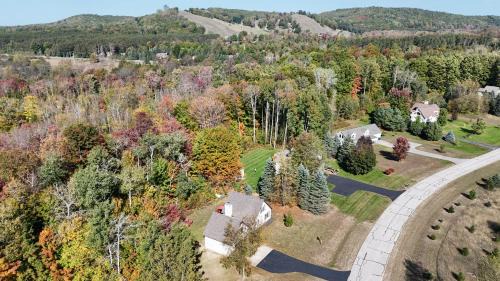 Thompsonville House | New! Crystal Dreams - Lovely Chalet At Crystal Mt