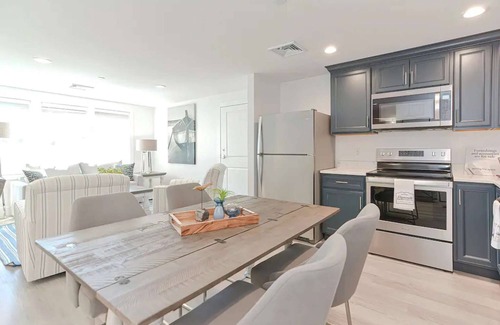 Plymouth Cultural District Condo | New Downtown Plymouth Harbor Condo