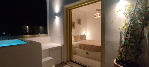 Kamari House | New Earth