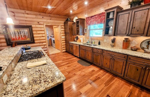 Almont House | NEW! East River Escape: A Waterside Escape in Almont! Discount!