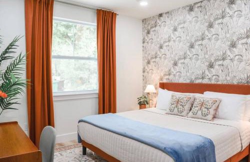 St. Augustine House | NEW Enchanting Retreat by Marina, 1mi to downtown and a short drive to beach