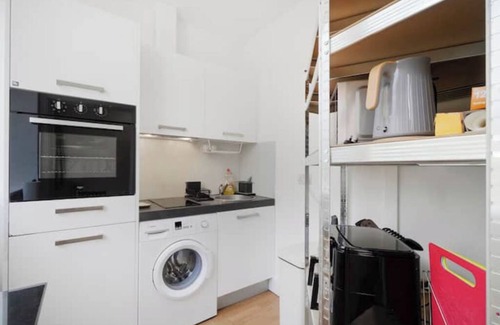 Borehamwood House | New Entire One Bedroom Flat