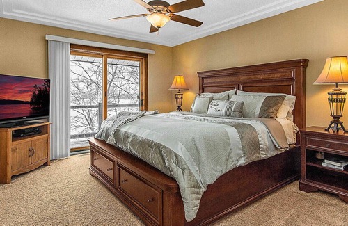 Nisswa House | NEW! Family Retreat on Gull Lake with Luxurious Amenities