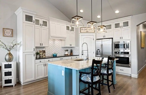 Southwest Ada County Alliance Cottage | New Farmhouse Cottage in the heart of Treasure valley!