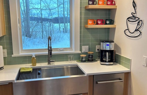 Cedar Cabin | New Finnish Holiday House with Indoor Sauna