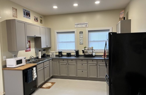 Fly Creek Cottage | New for 2024! Koko's Koop - Sleeps 6!