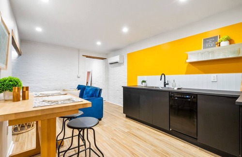 South Side Slopes Apartment | New! Garden Apartment in South Shore!