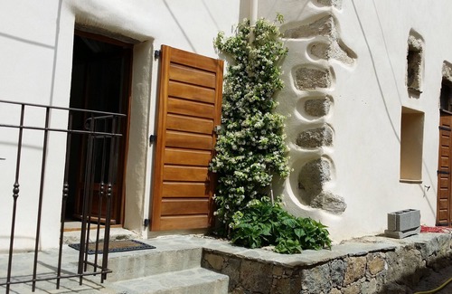 Santa-Reparata-di-Balagna House | new house (2016) between sea and mountains 4 km from the beaches
