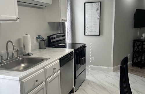 Vicksburg Apartment | New Holley Rentals studio apartment in Vicksburg