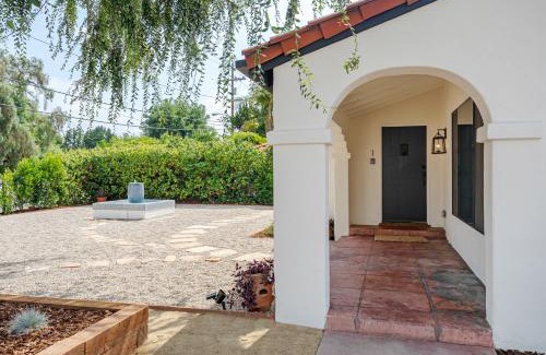 Valley Glen House | New Home Universal sleeps 18 hot tub