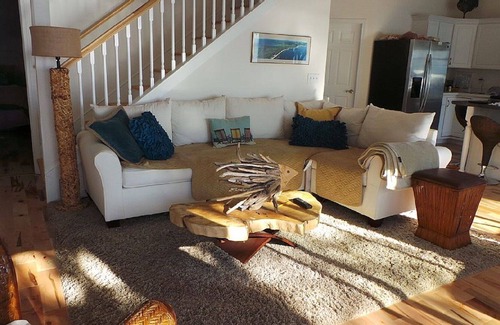 Malletts Bay House | New home with gorgeous views and sandy beach!! You won't be disappointed.