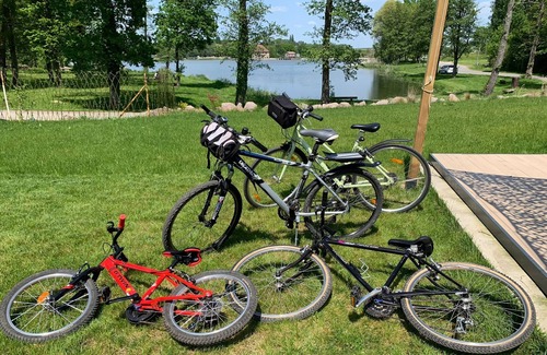 Kerprich-aux-Bois House | New house on the banks of the Stock pond