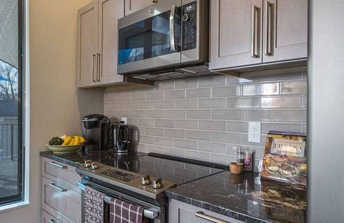 Cincinnati Apartment | NEW - Industrial Loft in East End Entertainment District