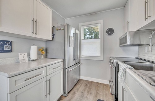 Orleans House | NEW LISTING.AWave From It All - Lakefront on Big Spirit Lake