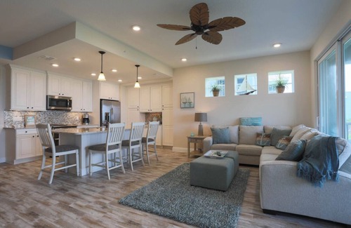 Whitney Beach Condo | NEW LISTING- Bayfront View of Amazing Sunsets over Anna Maria Island