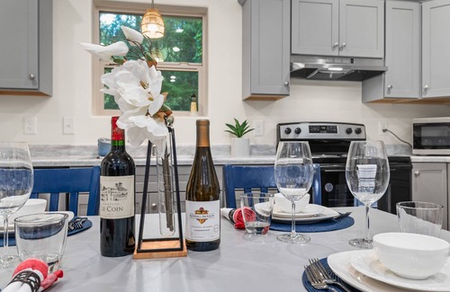 Florence House | New Listing! Beautiful new construction Sutton lake area home. Sister home also available next door