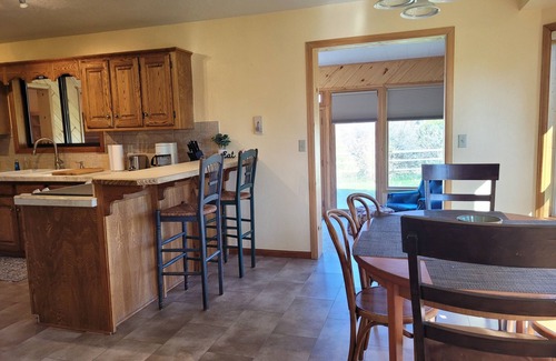 Montrose House | New Listing-Beautiful 3 bedroom home in SAFE, QUIET Spring Creek neighborhood.